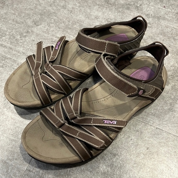 Teva Shoes - Teva Tirra Strappy Water Sandals Size 8